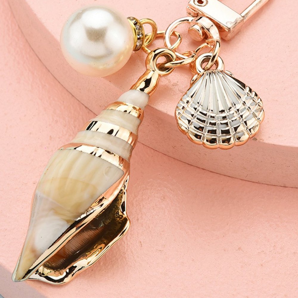 Shell & Pearl Keychain by Bimini Beachwear